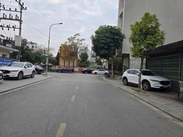 Bán đất trung tâm từ sơn  bắc ninh vị trí cực đẹp: ngay 7771045