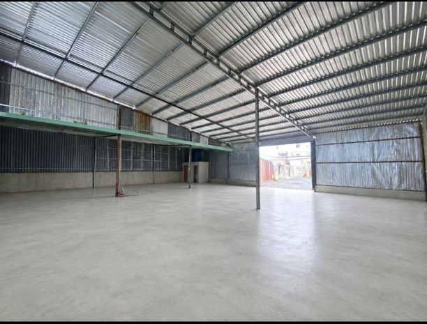 Chính chủ cho thuê  xưởng ngay chợ đầu mối hóc môn 7771308