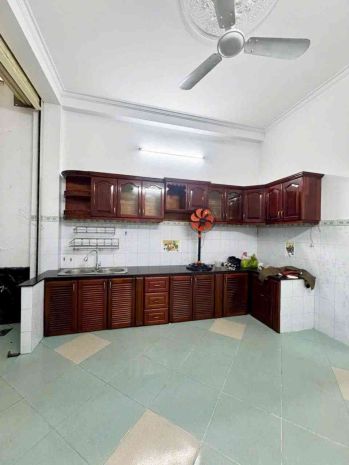 Mặt tiền đối diện parc mall cao lỗ 4x15 hoàn công 4 tầng 7771335