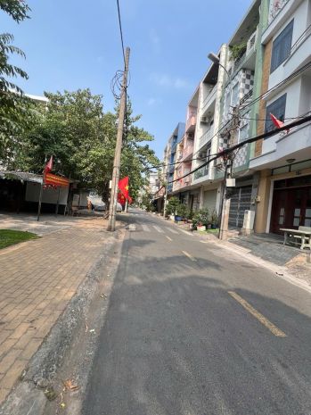 Mặt tiền bông sao đối diện công viên 4x16 hoàn công đủ 4 7771360