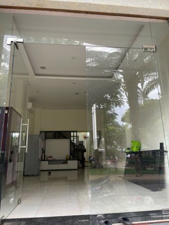 Mặt tiền bông sao đối diện công viên 4x16 hoàn công đủ 4 7771361