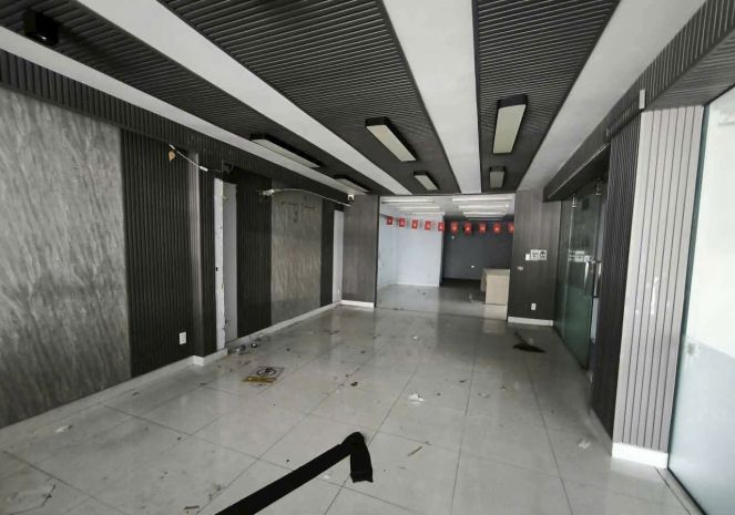 Tòa nhà gần 1000m² sử dụng  có thang máy 7772745