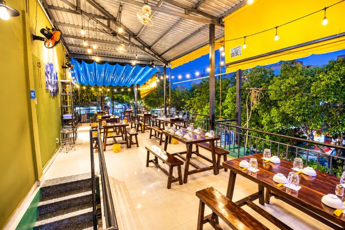 Cho thuê nhà 2 mặt tiền hiền vương  80m², 2tầng - đối diện 7773122