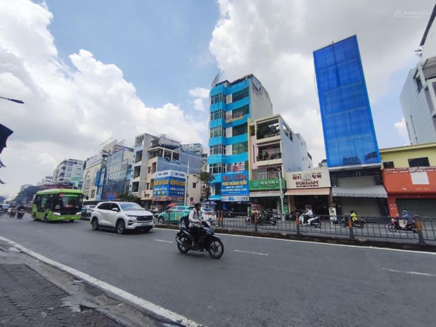 Khu vip q.1 mặt tiền kinh doanh đa ngành trung tâm quận 1 7773278