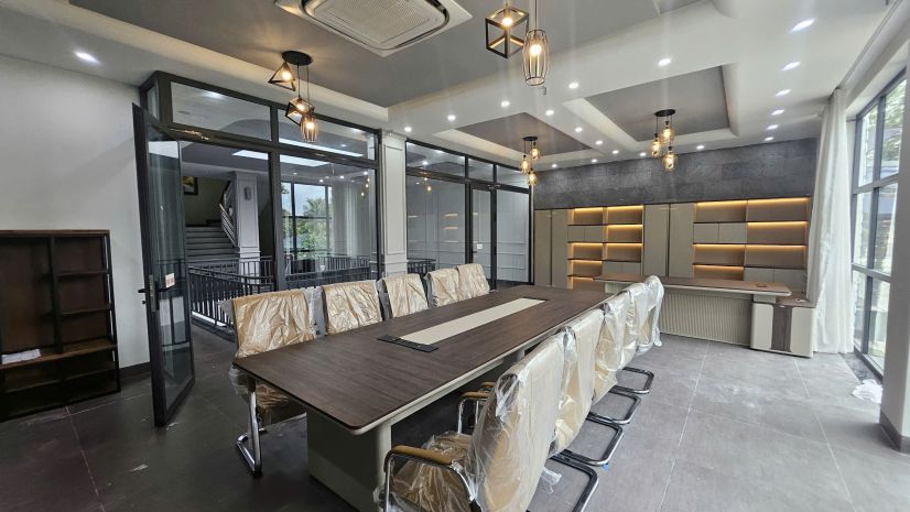 Cho thuê mặt tiền 200m2 trung tâm d2d trấn biên giá chỉ 7773820