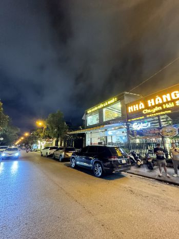 Sang nhượng nhà hàng đồ rừng + hải sản  vào làm ngay địa 7774252