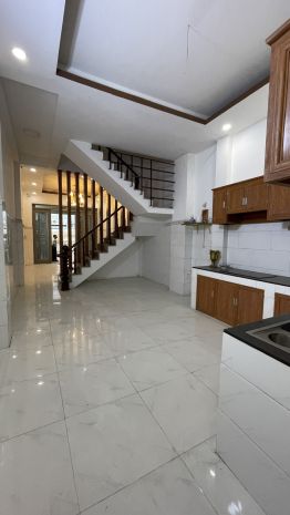 Giảm 700 triệu  nhà mặt tiền kênh tham lương, gò vấp 7774426