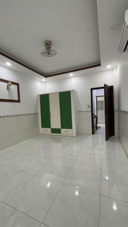 Giảm 700 triệu  nhà mặt tiền kênh tham lương, gò vấp 7774428