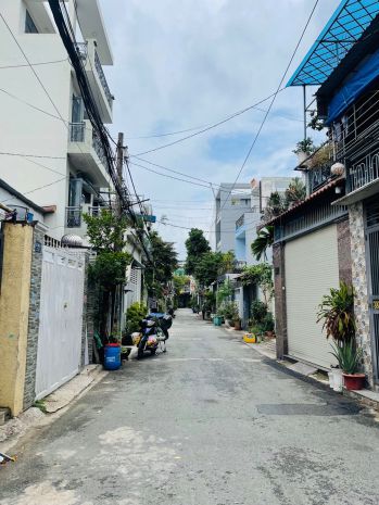 Nhà 2 mặt tiền  sát chung cư tô ký, trung mỹ tây 7776968