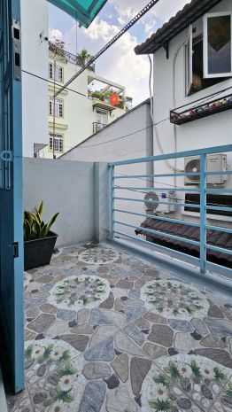 Cho thuê nhà nguyên căn trần quang diệu, q3 , 4pn chỉ 10tr 7777116
