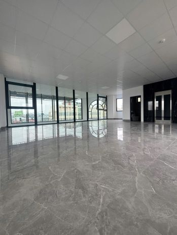 Mặt phố siêu vip lô góc 68 tỷ 160m hồng tiến,long biên 7777278