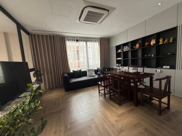 Siêu phẩm lô góc bồ đề, 2 mặt ôtô, mt 6m, 7 tầng thang máy, 7778063