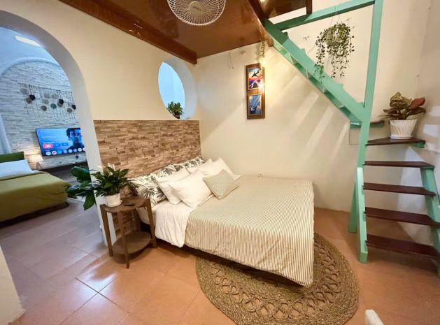 Sang nhượng gấp homestay mặt phố quán thánh  ba đình
nhà 7778196