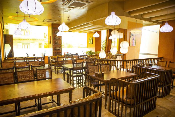 Chính chủ sang nhượng nhà hàng 4 tầng tại lô 26 lê hồng 7778757