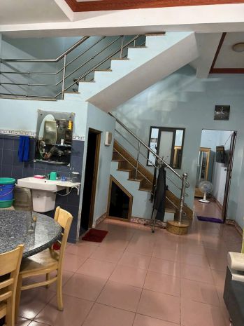 Bán nhà 2 lầu dt 125m2 mặt tiền chợ nhỏ tân hiệp giá chỉ 7778859