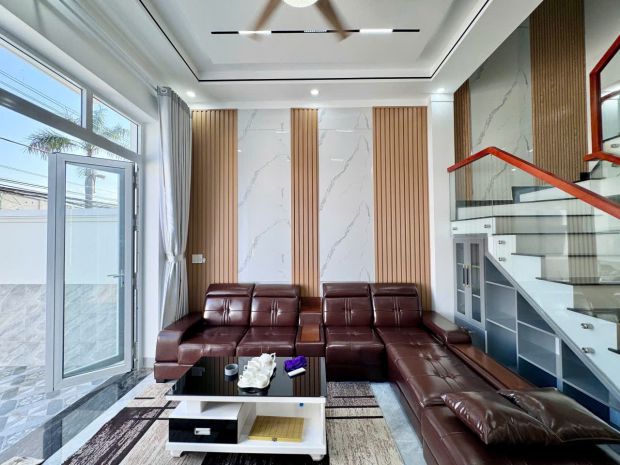 Bán nhà 2 tầng p.biên hòa,shr thổ cư,đường ô tô,gần trường 7779714