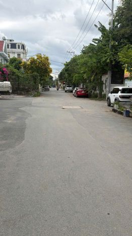 Cho thuê nhà nguyên căn - mặt tiền đường lớn - tt quận 12 7779926