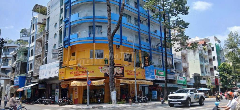 Cho thuê nhà góc 2 mặt tiền ngay ngã tư nguyễn chí thanh 7780319