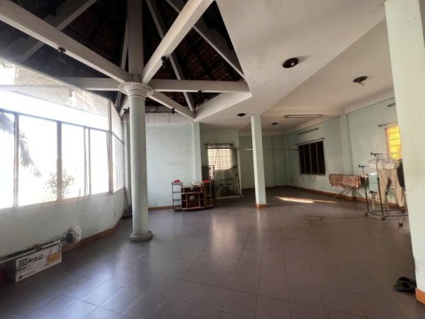 Bán nhà mặt tiền bùi văn thêm -  nguyễn kiệm, ngay cv gia 7780360