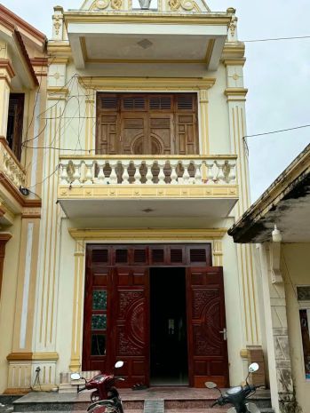Chính chủ cần bán nhà 2 tầng  thiết kế hiện đại  vào ở 7782097