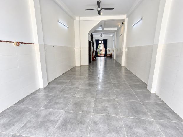 Cho thuê nhà mặt tiền kinh doanh tân quý 80m², 4tầng 7783468