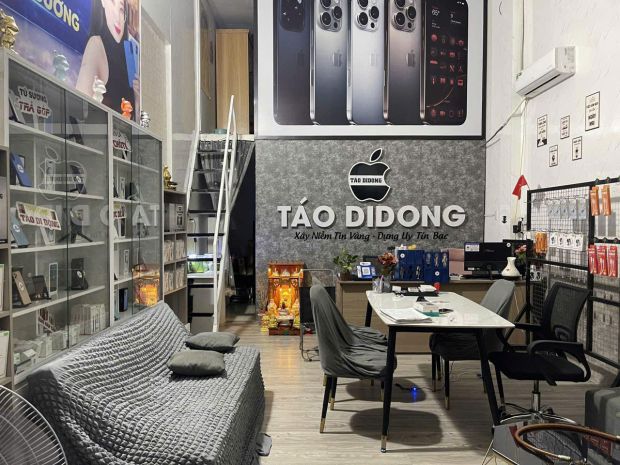 Binh dương ! sang rẻ mặt bằng tiêm điên thoai, mới đẹp, 7783888