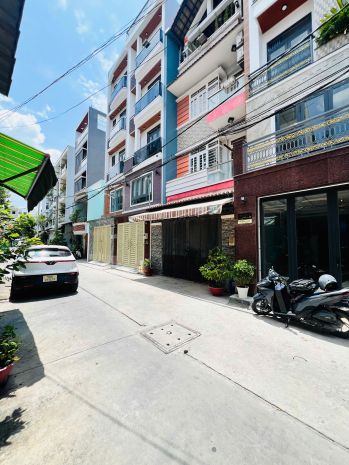 Căn này giảm còn hơn 7 tỷ chốt . nhà đường hương lộ 2 7784600