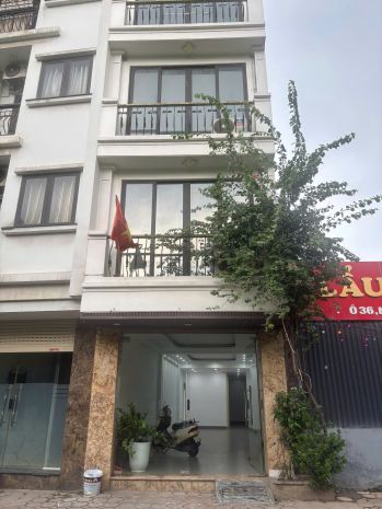 Cho thuê văn phòng  4 tầng mặt sông lừ  đông tác, đống đa, 7786701