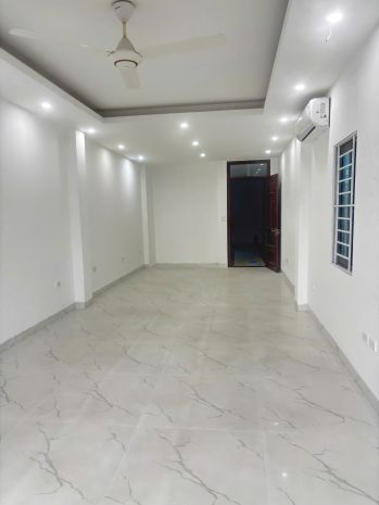 Cho thuê văn phòng  4 tầng mặt sông lừ  đông tác, đống đa, 7786704