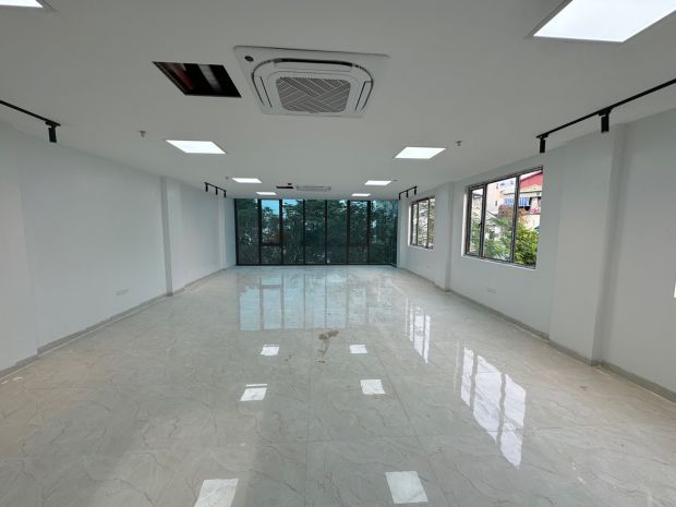 Tòa văn phòng cổ linh 38 tỷ 100m mặt tiền 7m long biên 7787014