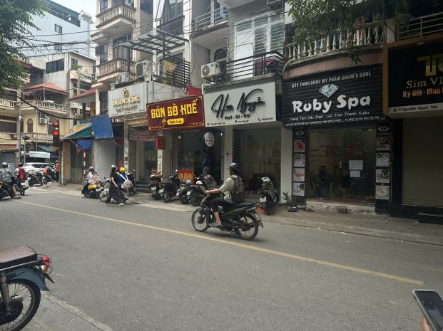 Cho thuê mặt bằng kinh doanh tầng 1  mặt phố nguyễn ngọc 7787156
