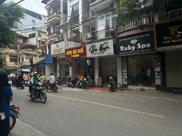 Cho thuê mặt bằng kinh doanh tầng 1  mặt phố nguyễn ngọc 7787158