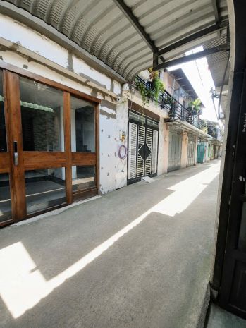 Chính chủ cần bán nhà đường nữ dân công  gần chợ vĩnh lộc 7787285