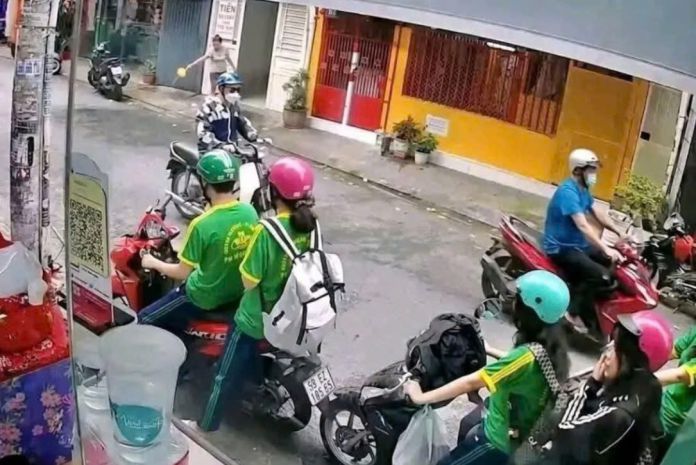 Sang nhượng quán trà sữa phùng văn cung, phú nhuận, hô 7787450