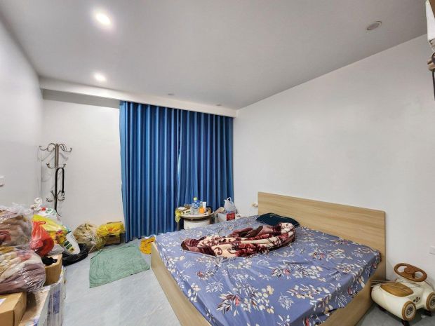 Bán nhà xuân la  lô góc 70m²  5 tầng chỉ 13.2tỷ   gần  ô 7788839