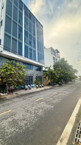 Bán tòa văn phòng mặt tiền phạm huy thông, sát mặt tiền 7789000