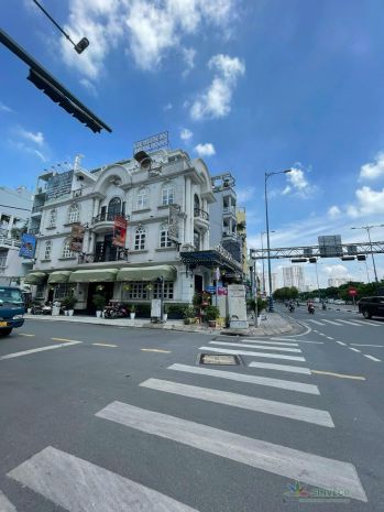Góc 2mt võ văn kiệt - trần đình xu - trung tâm quận 1 - 5 7789399