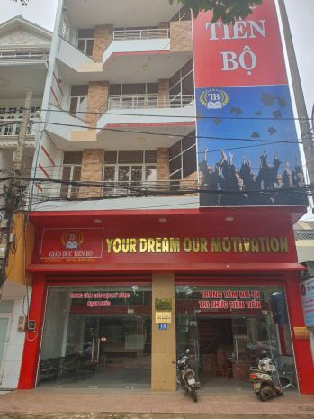 Cho thuê tòa nhà 5 tầng 15 trần khánh dư bmt. 7789722