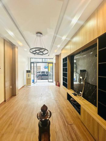 Cho thuê nhà mặt đường vòng vạn mỹ  ngô quyền  hải phòng 7790042