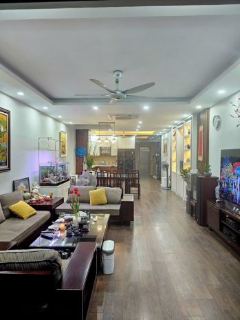 Phúc lợi 30 tỷ 100m mặt tiền 5m,thang máy, vỉa hè kinh 7790326