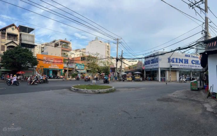 Nhà đẹp giá tốt  chính chủ cần bán nhà mặt tiền 64 đ. cn1, 7790957