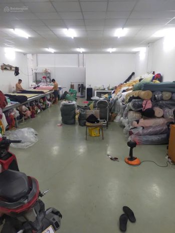 Bán gấp xưởng mới tân hương 150,4m 1 trệt 1 lầu + sân 7791190