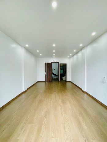 Cắt lỗ 650 triệu  bán nhà tđc cây đa gia viên hải phòng 7791884