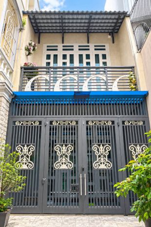 Bán nhà gần đầm sen, hẻm xe hơi, 74m nở hậu, 2 tầng giá 6.x 7792676
