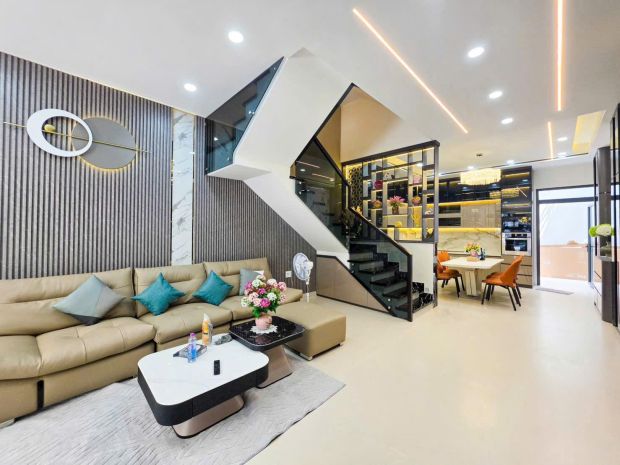 Nhà có thang máy, cạnh phú mỹ hưng, vừa ở vừa mở văn phòng, 7792883