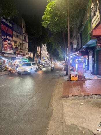 Bán nhà mặt tiền kinh doanh đường nguyễn thái bình. giá 10 7793467