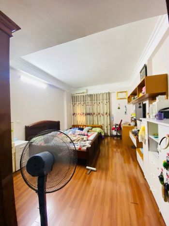 Cho thuê nhà mặt phố nguyễn văn cừ 80m 5 tầng 15trthấng 7793660
