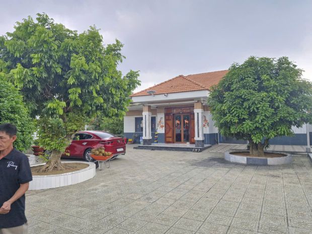 Chủ gửi bán biệt thự nhà vườn ao chuồng  mặt tiền đt878, 7793676