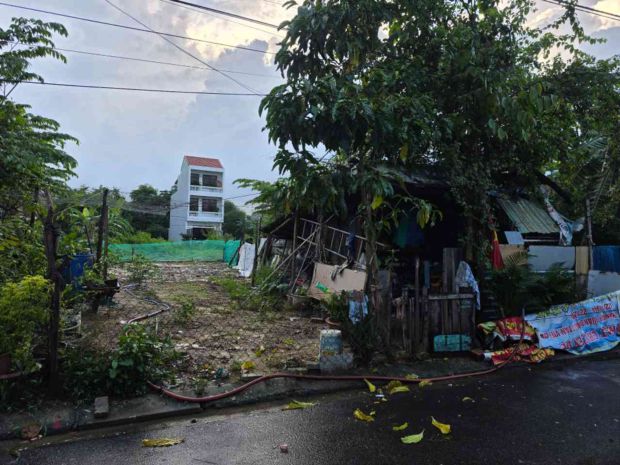 Bán đất bờ đằm 14 hòa xuân, 100m², mặt tiền 5,5m, giá 2,85 7793696
