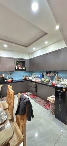 Bán nhà hxh 6m  đường lê lư - giao văn cao,  dt 4x10m, 4 7794100